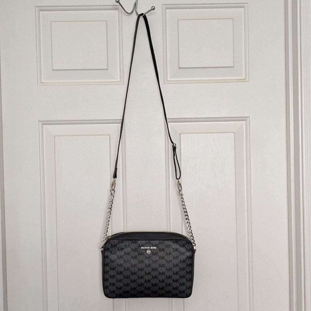 Michael Kors Jet Set Large East West Crossbody Black MK Signature . - Picture 4 of 15